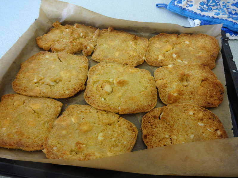 White Chocolate Macadamia Nut Cookies