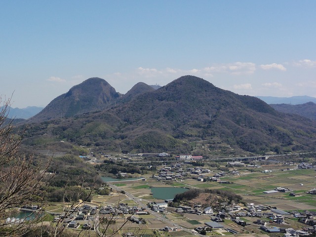 貴峰山