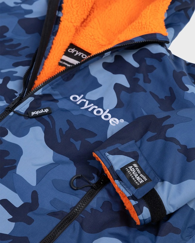 Dryrobe Advance Long Sleeve Poncho Camouflage Blue in Action