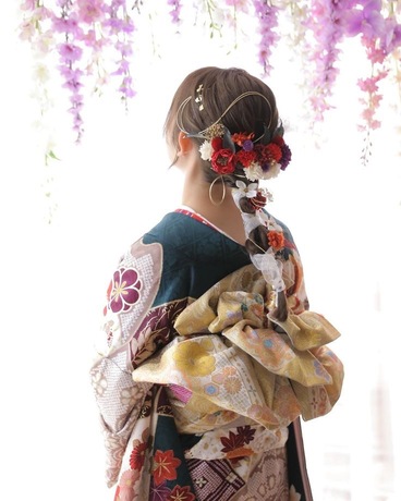 成人の集いに贈る花 〜大切な節目を彩るフラワーギフト〜