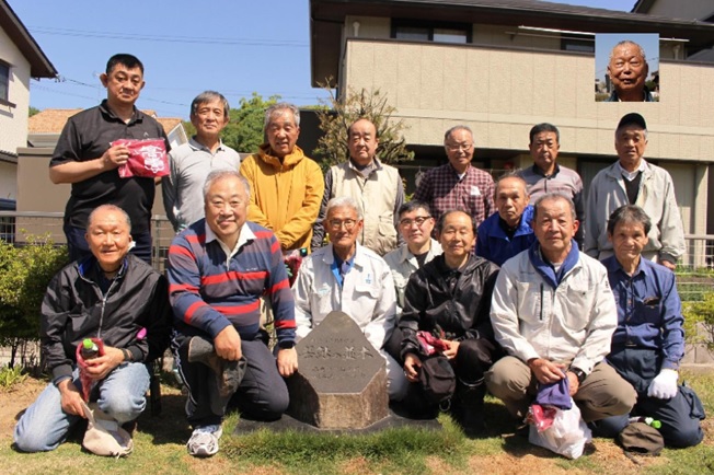 母校創立60周年に創立50周年記念で設置した記念碑の清掃のお礼