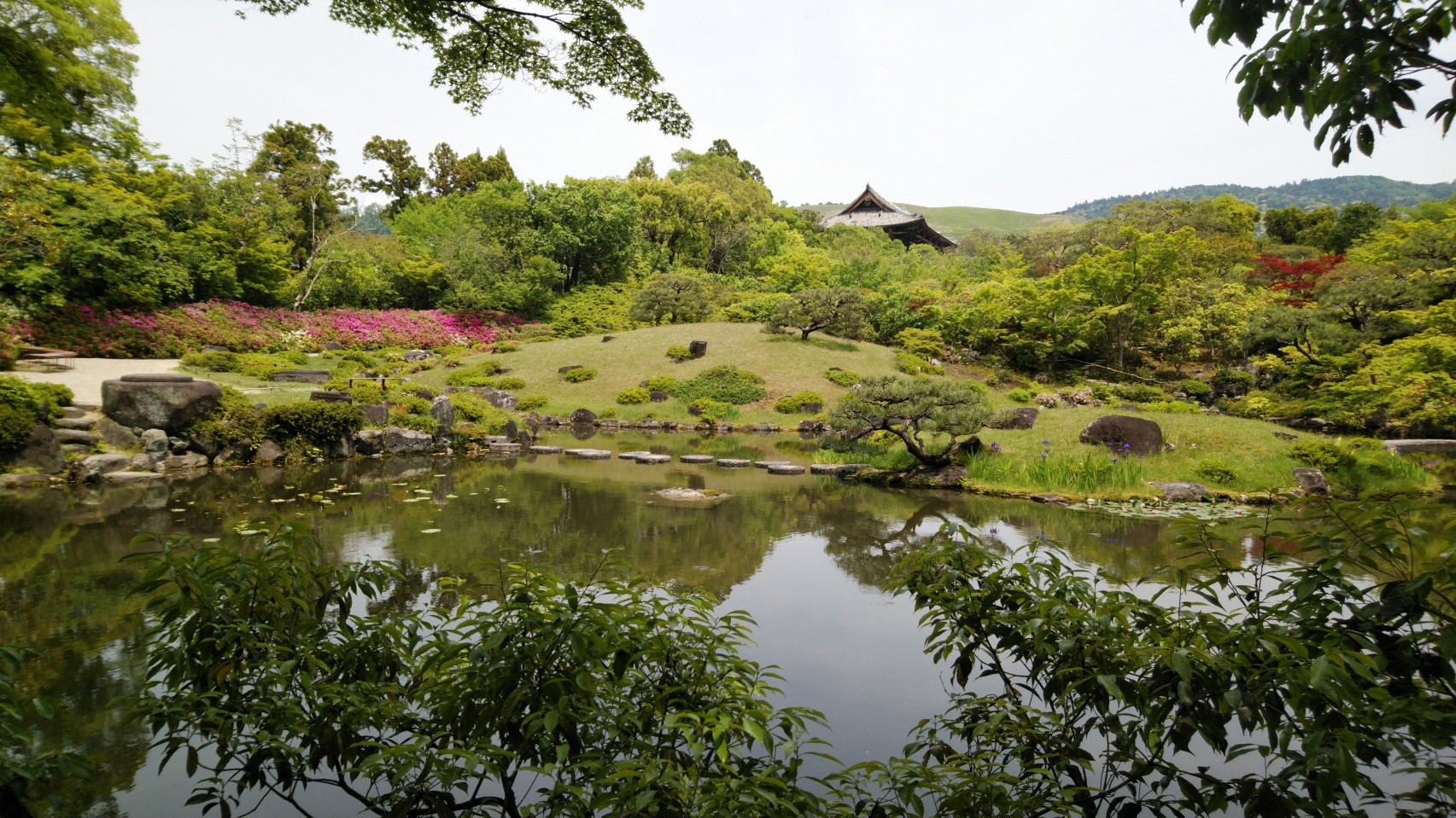 依水園