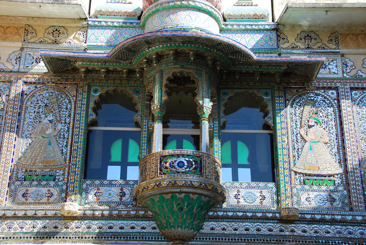 Udaipur 19.11.2014: Upper galery of  Mor Chowk (Peacock Courtyard).