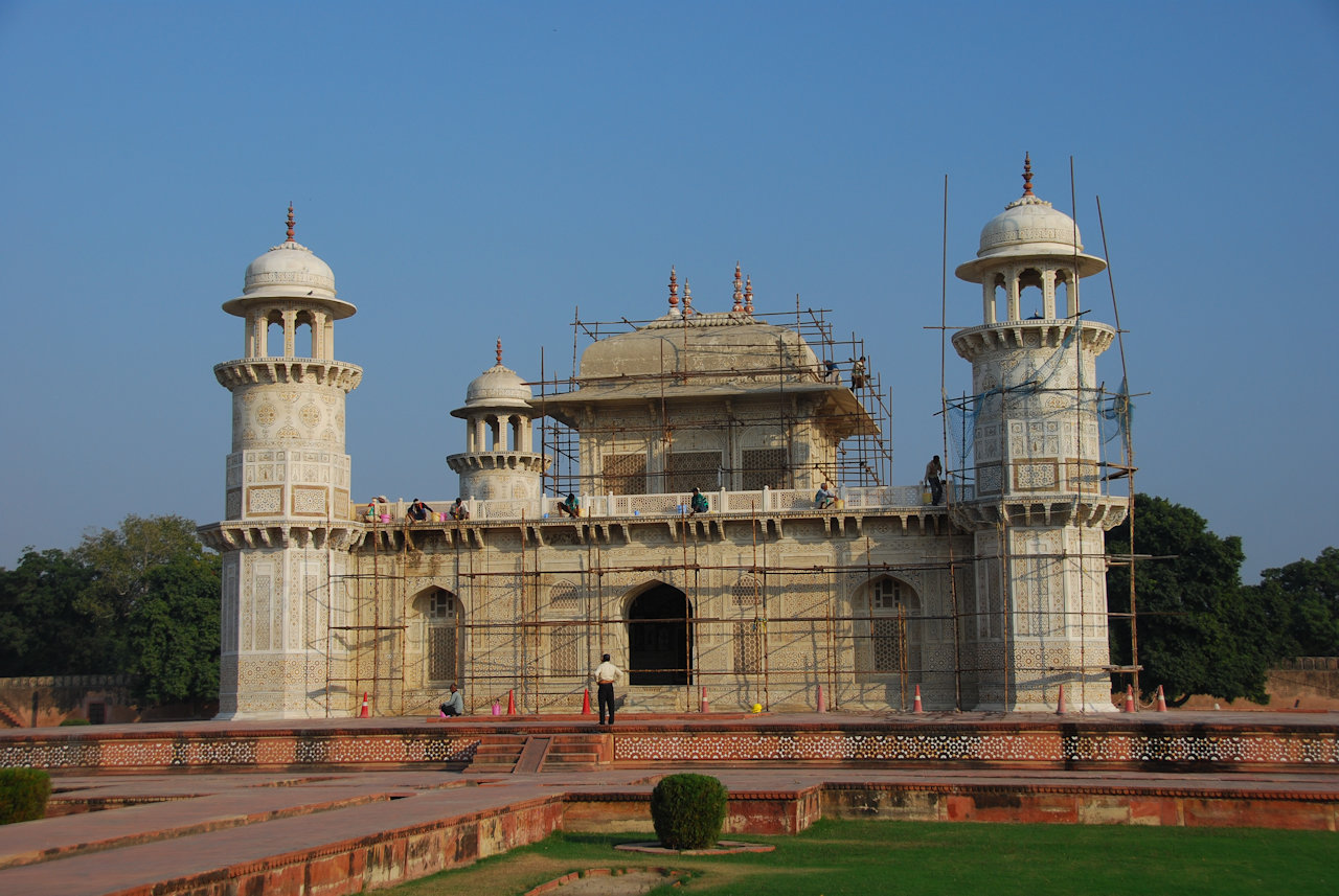 Agra 27.11.2014: 'Itimad-ud-Daulagh' is a honorary title 'supporter of the state'.