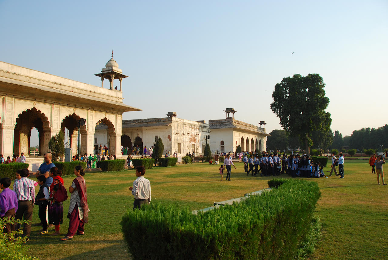 Delhi 06.11.2014: Red Fort, Diwan-i-Khas, Khas Mahal (the emperor's private apartment), Rang Mahal (left to right).