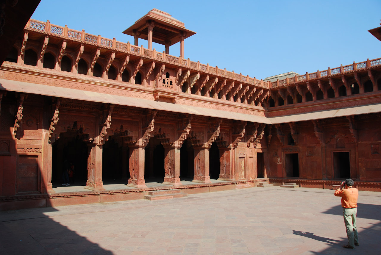 Agra 26.11.2014: Court in Jahangir's Palace.