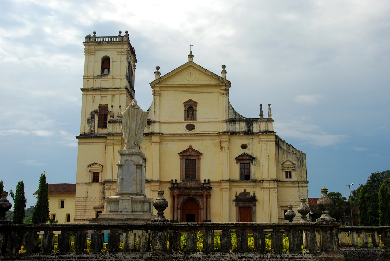 Panaji, Goa 22.11.2010: Church of St Cajetan, Old Goa