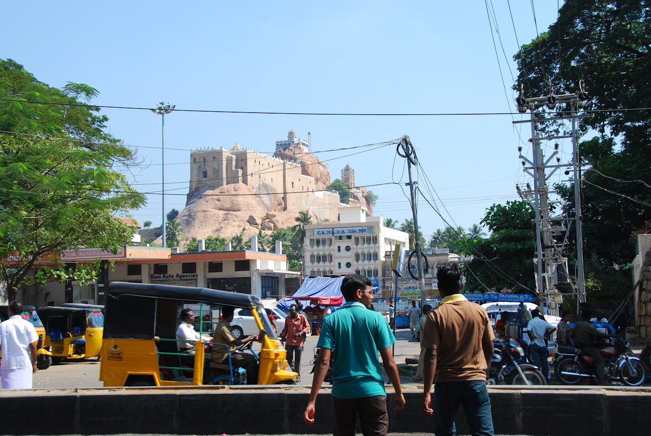 Trichy 19.01.2012: Rock Fort and Vinayaka Temple on top.