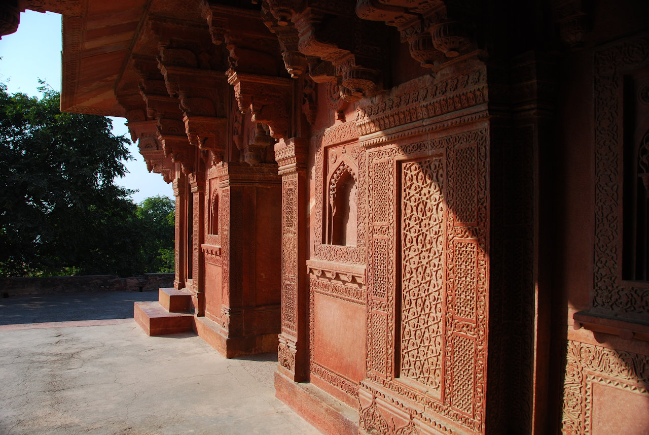 Fatehpur Sikri 28.11.2014: Birbal Bhavan, living quarters of one of Akba's senior ministers.
