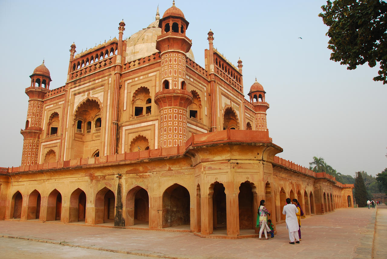 Delhi 07.11.2014: Safdarjang's Tomb, built mid-18th century.