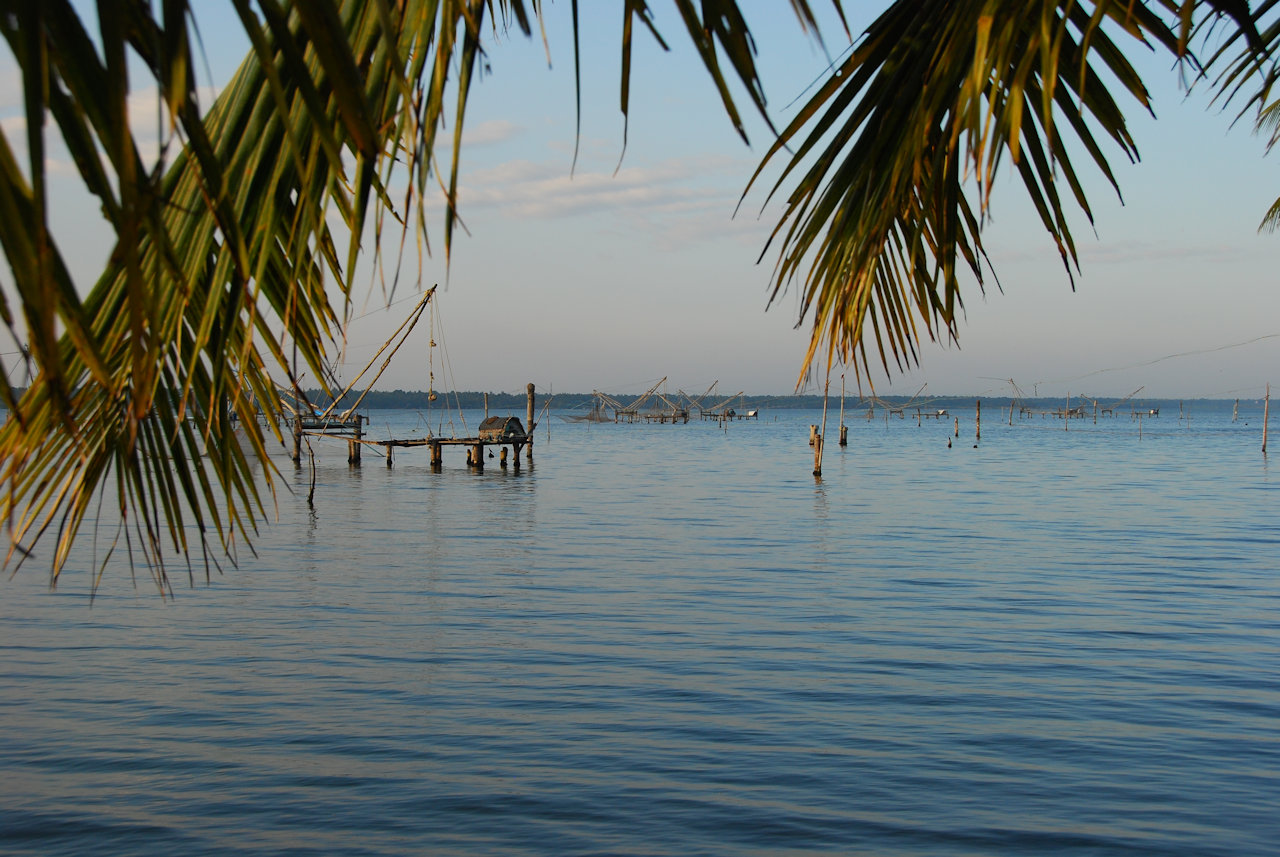 Kollam Ashtamudi Lake 06.01.2012