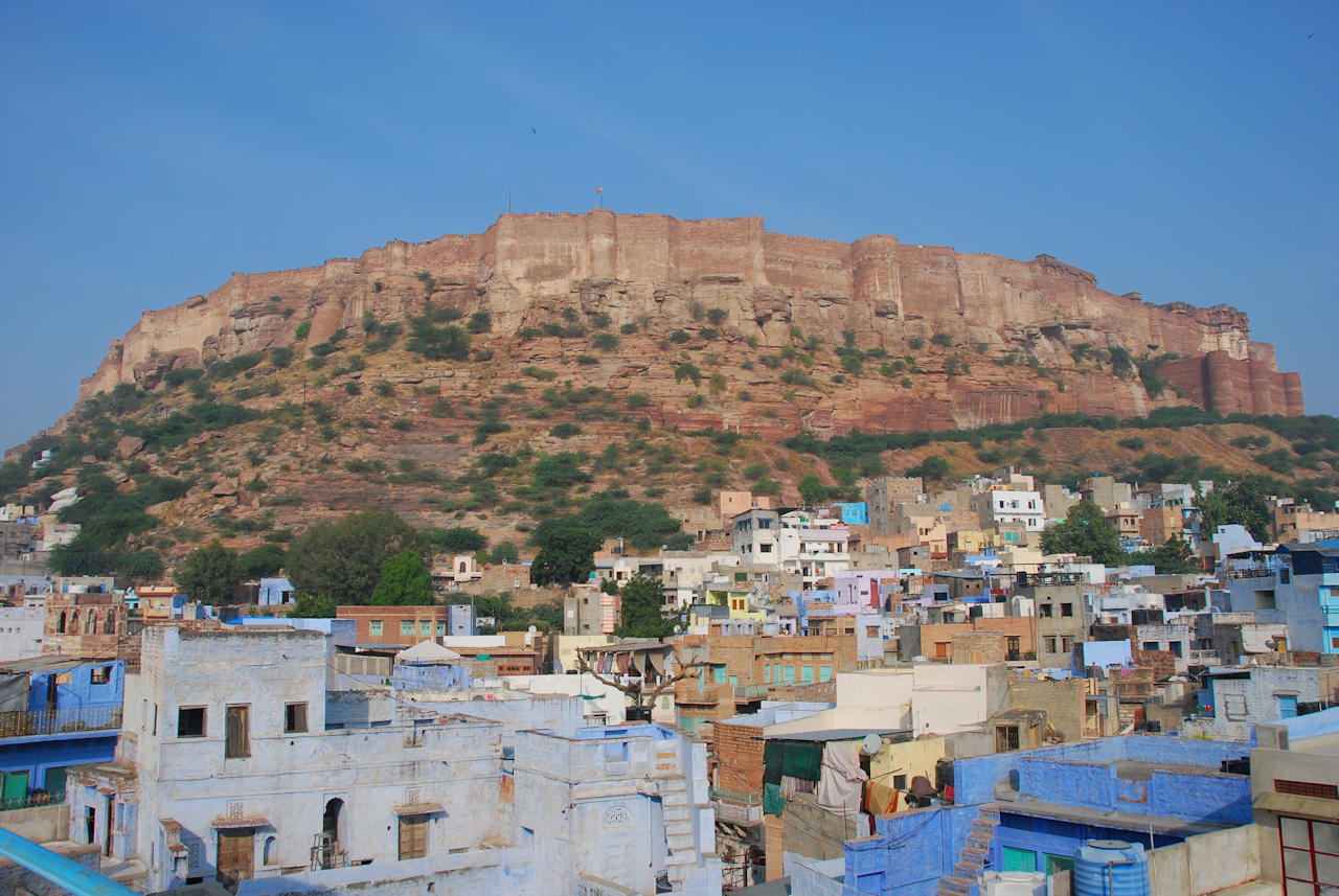 Jodhpur 13.11.2014: Mehrangarh Fort - 120m above the old city - at early morning light. 