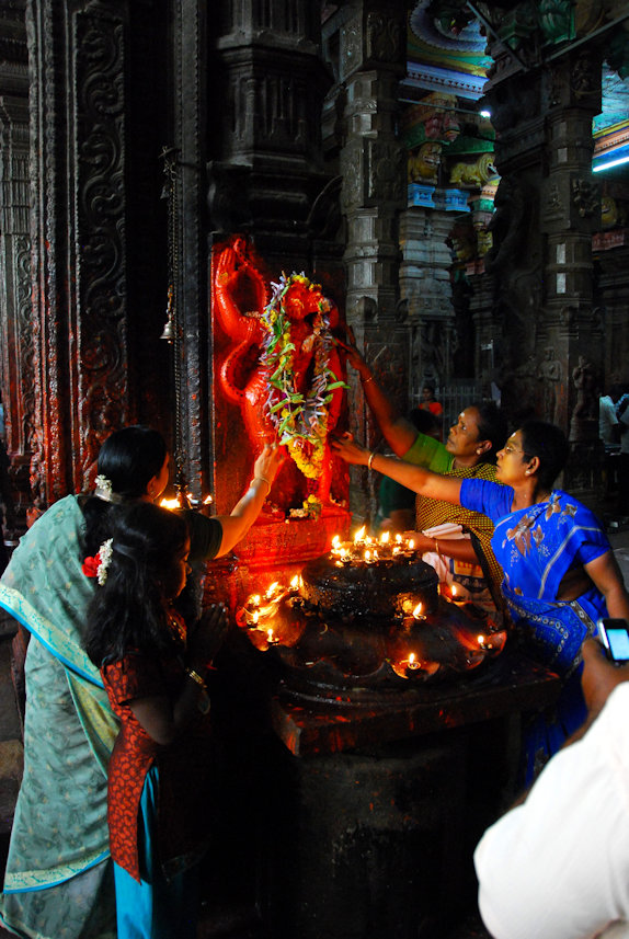 Madurai 14.01.2012: Sri Meenakshi Temple
