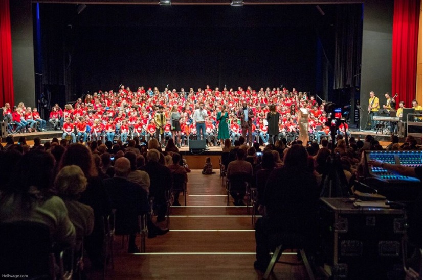 Moderation deutsch Gospel-Schüler-Happening