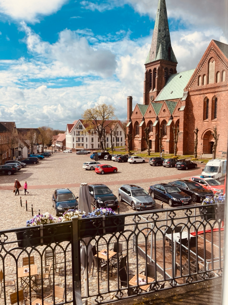Dom Cafe Meldorf: Blick auf den Dom