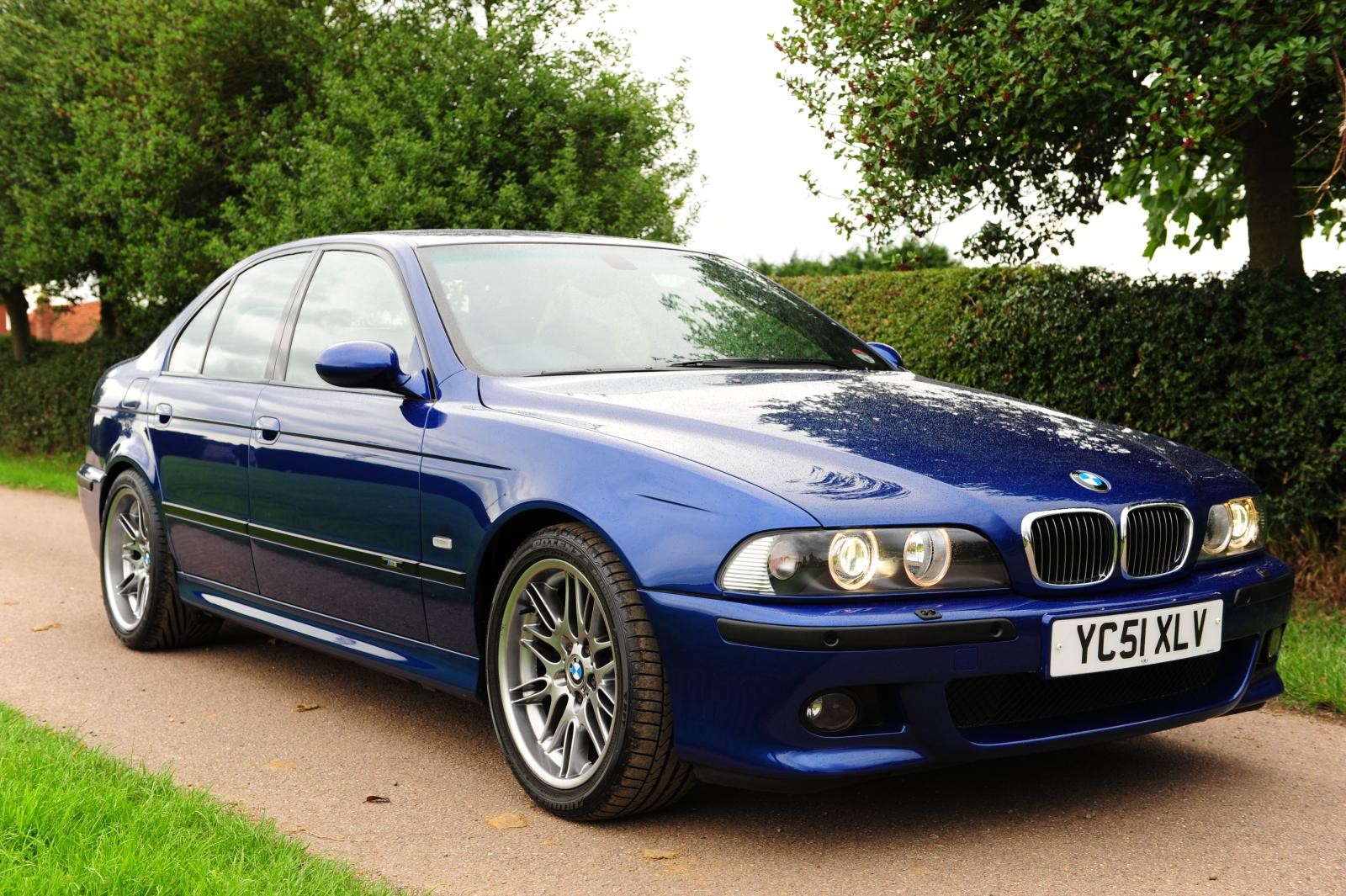 BMW M5 (E39)