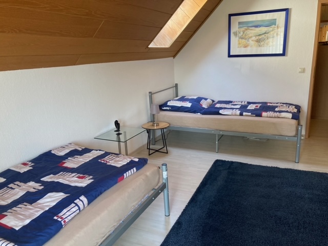 Schlafzimmer 2