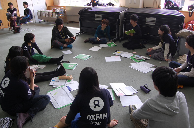 CHANGE Initiative 2015 トレーニングの様子(©Oxfam Japan)