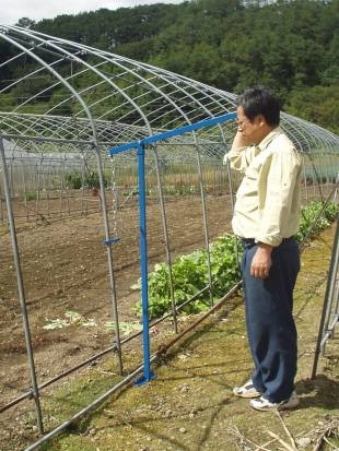 パイプハウス支柱抜き取り機 株式会社あざみ創機 食品工場の５s活動をサポート メーカー直販サイト