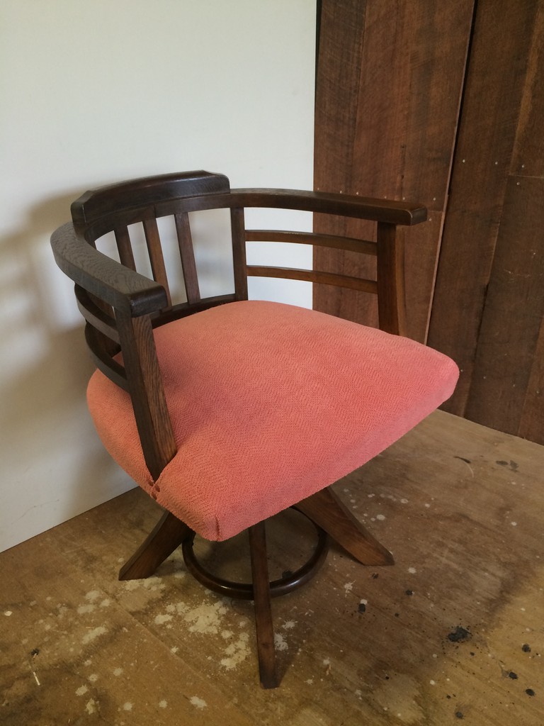 激安の レトロな木製回転イス(ドクターチェア)/ブルー 昭和 レトロ