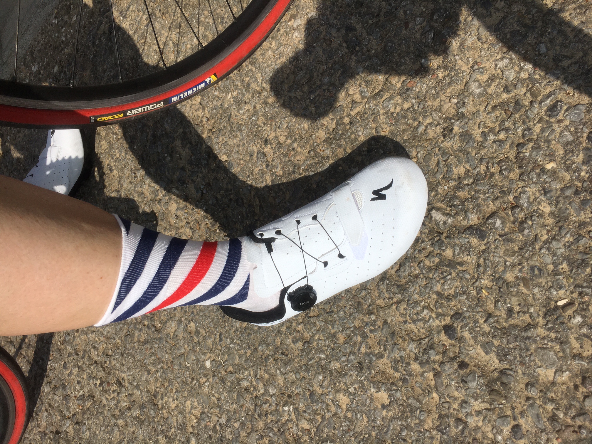 April 2022 - RSC custom socks: wer hinter Bine herfährt, bei dem dreht sich nicht nur die Kurbel...