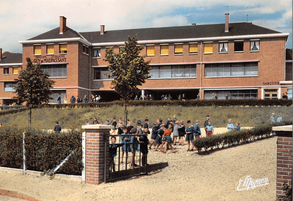 école Guy de Maupassant inauguration 5 octobre 1955  carte de 1965