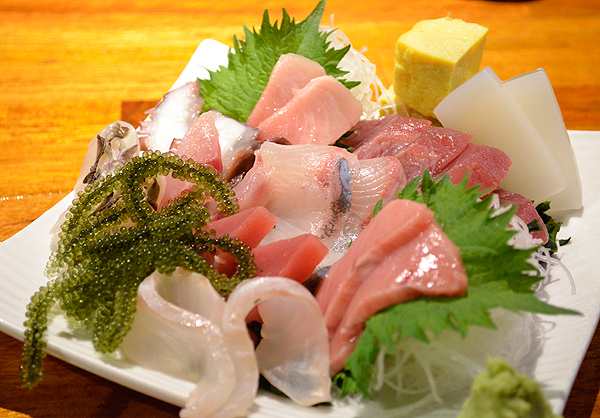 石垣島近海魚を中心としたおさしみは、まぐろに限らずどれもフレッシュでおいしいです♡