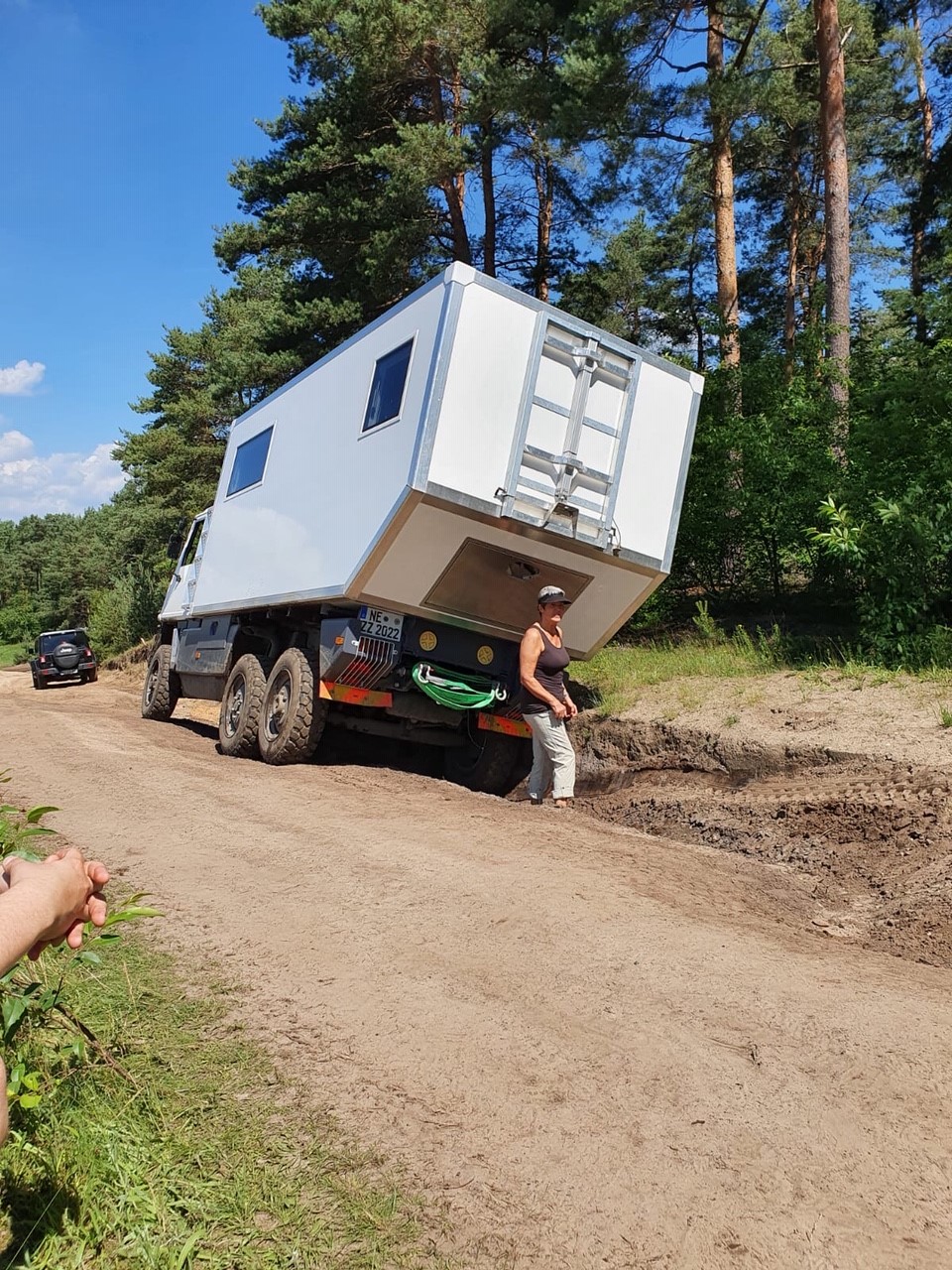 4×4 LKW bei Verschränkung und Traktionstraining