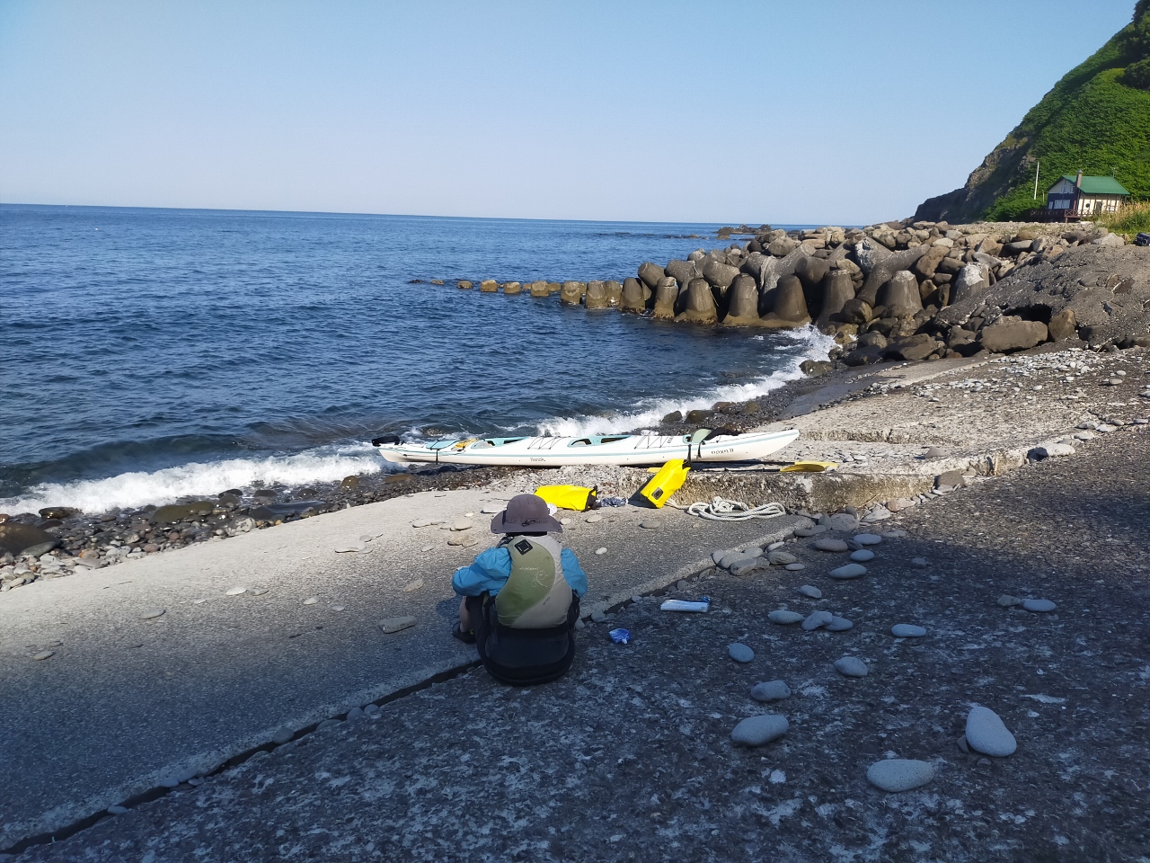 増毛の海　愛冠岬に向う