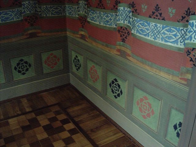 Camera neogotica dopo l'intervento di restauro, Cadegliano