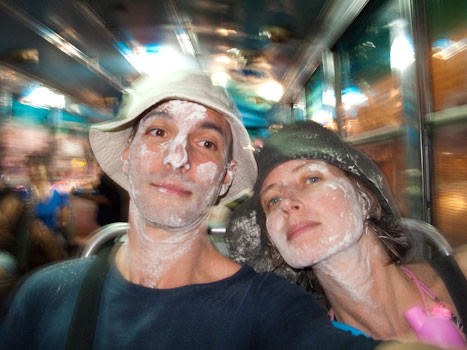 songkran bangkok feiern thailand