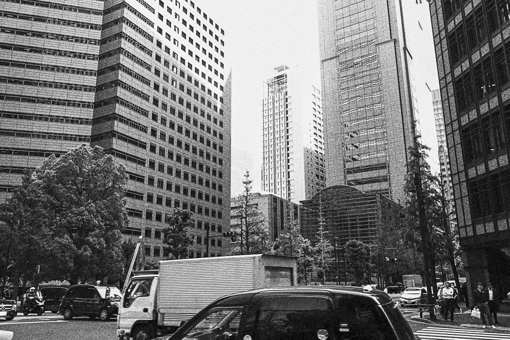 モノトーン東京