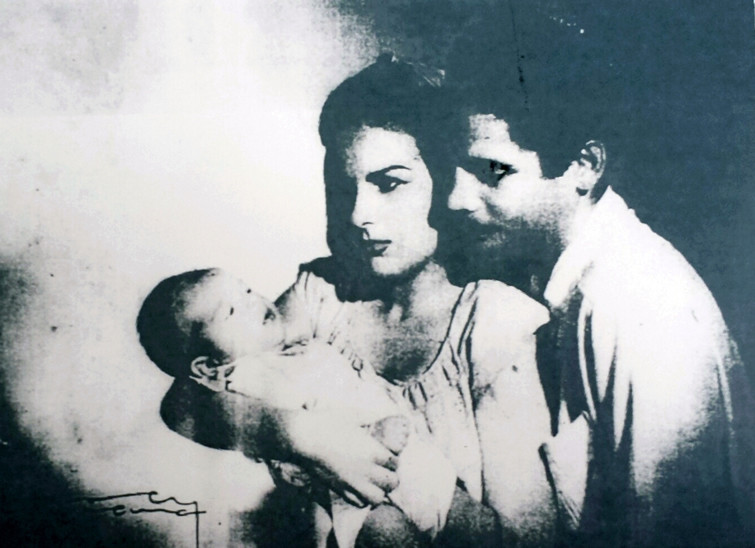 Con su esposa cubana Eugenia Pérez y el hijo de ambos, Danielito, que nació en 1948.