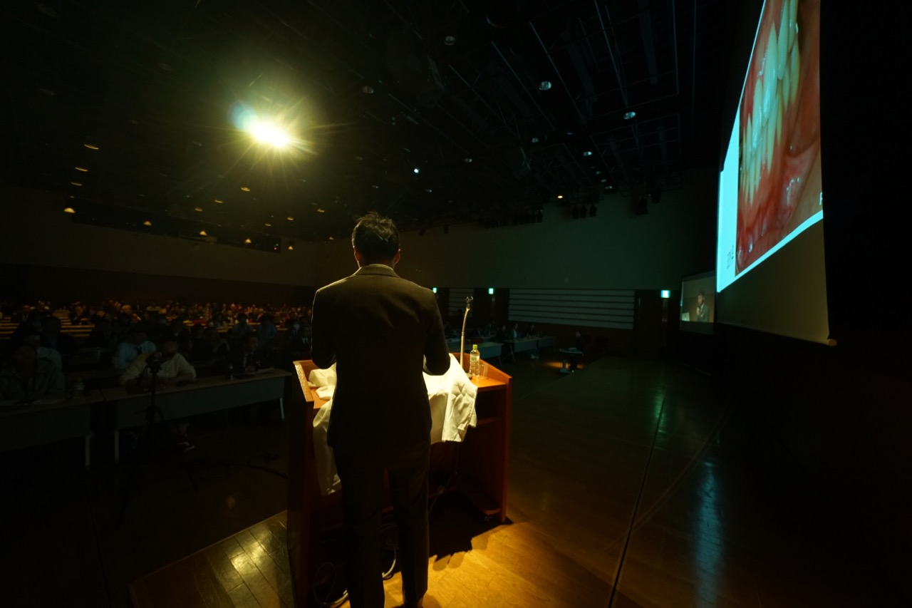 陳 建勳 Chien Hsun Chen氏（次世代演者：台湾代表）講演