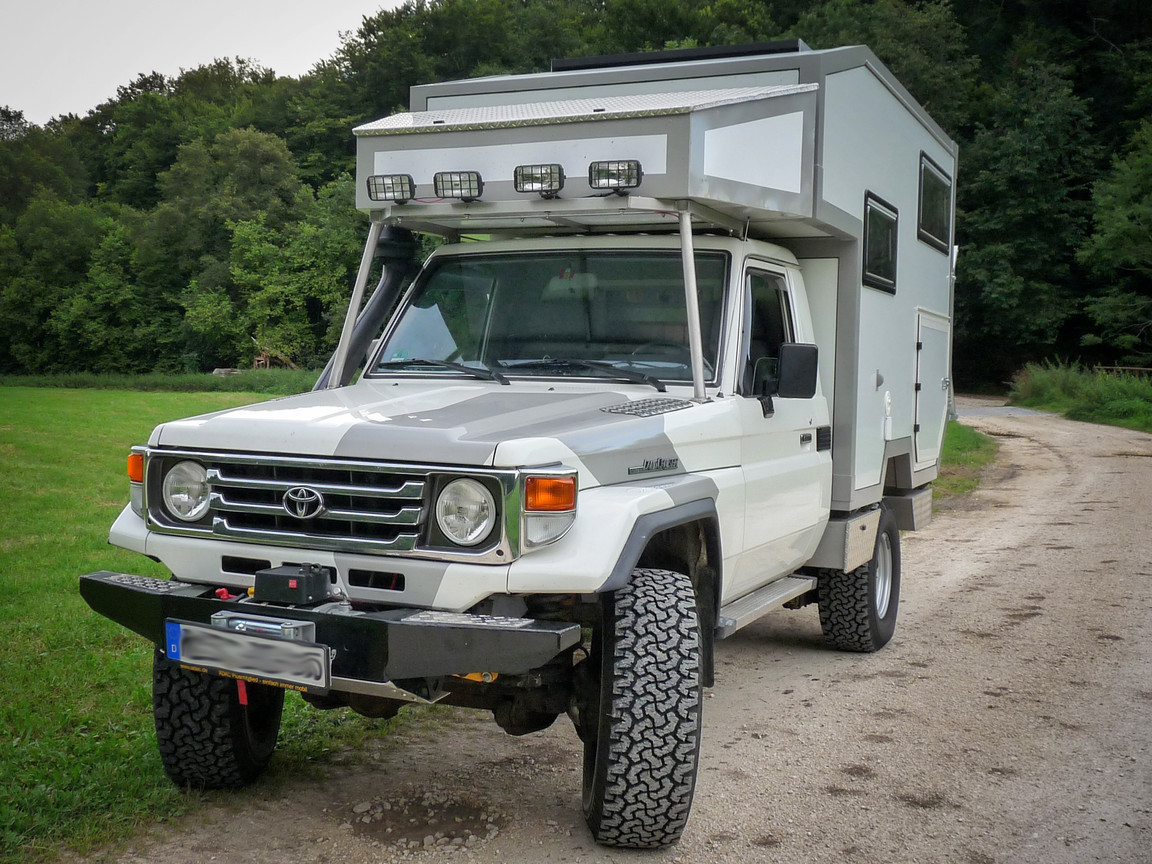 Toyota Landcruiser HZJ 79 FernReiseMobil Technik "FRM Technik" für
