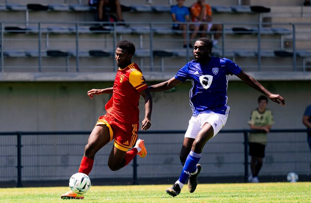 12/07. AMICAL. RODEZ-SC BASTIA (5-3)
