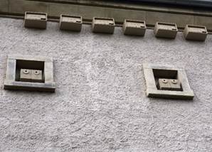 Hochbunker: Mauerseglerkästen