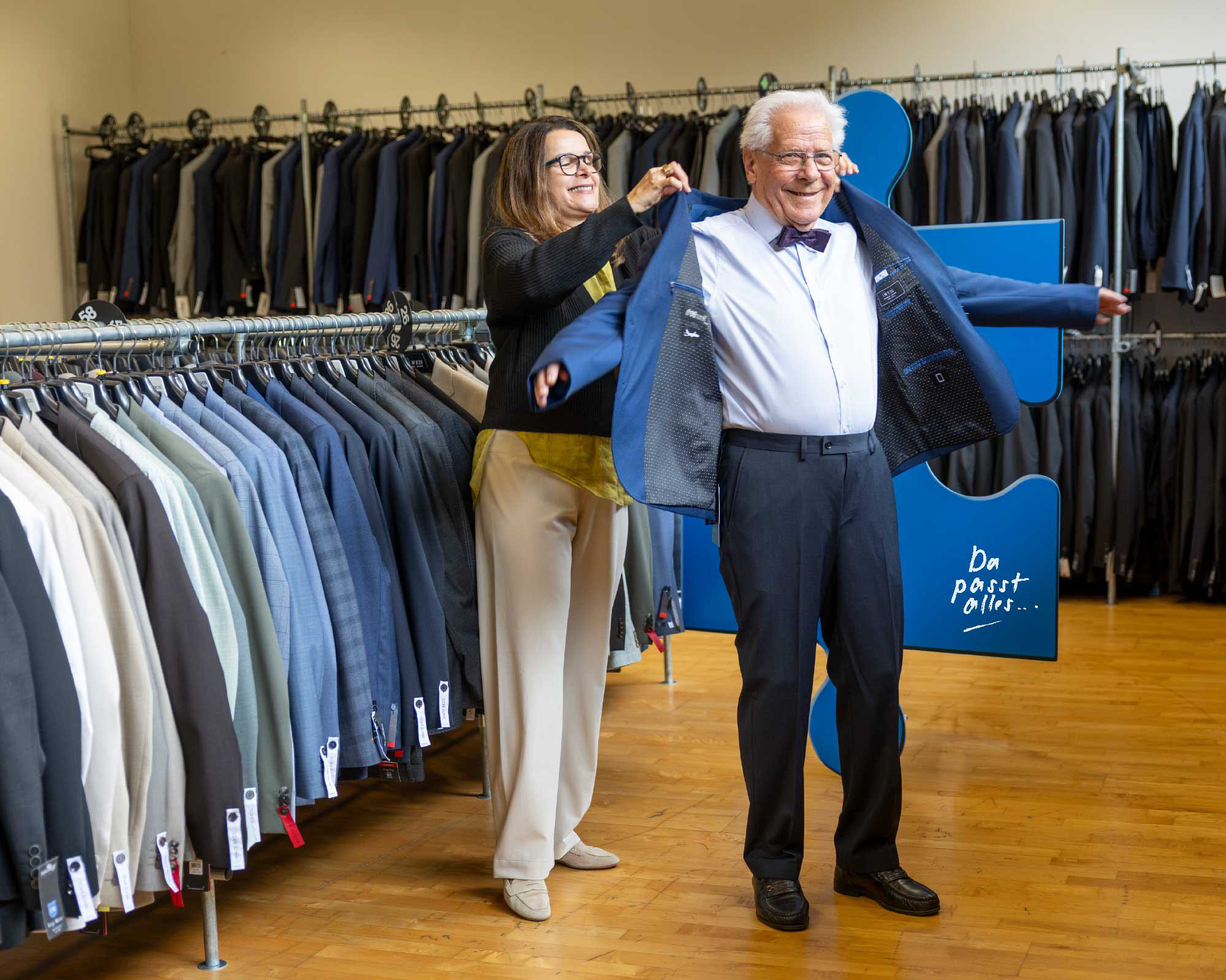 R. SCHWEIZER & CIE. AG MENSWEAR
