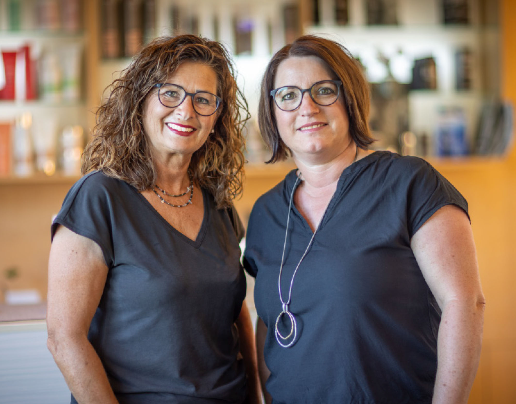 COIFFURE HAIR FASHION