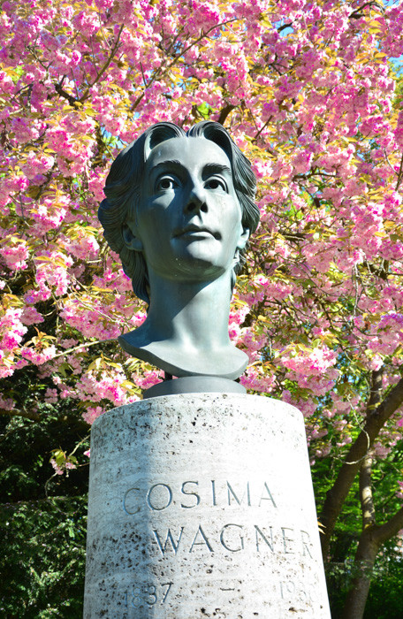 Seine Frau Cosima Wagner/Richard Wagner ´s wife Cosima
