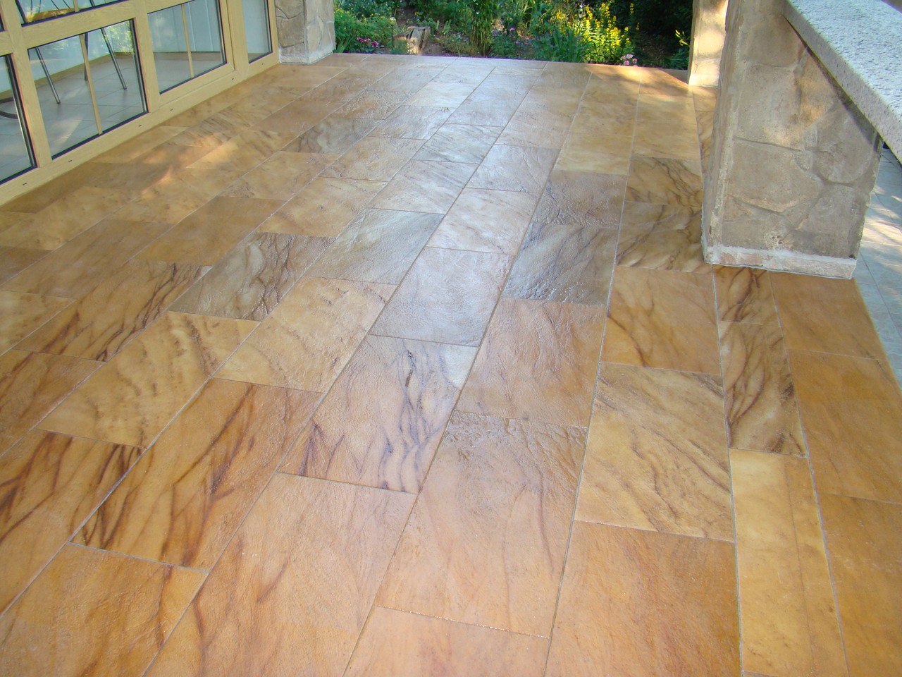 Produkte | Natursteinspachtel, Sandstein, Gießbeschichtung, Abdichtung