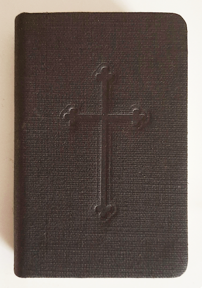 Missel en toile de lin, Croix estampillée