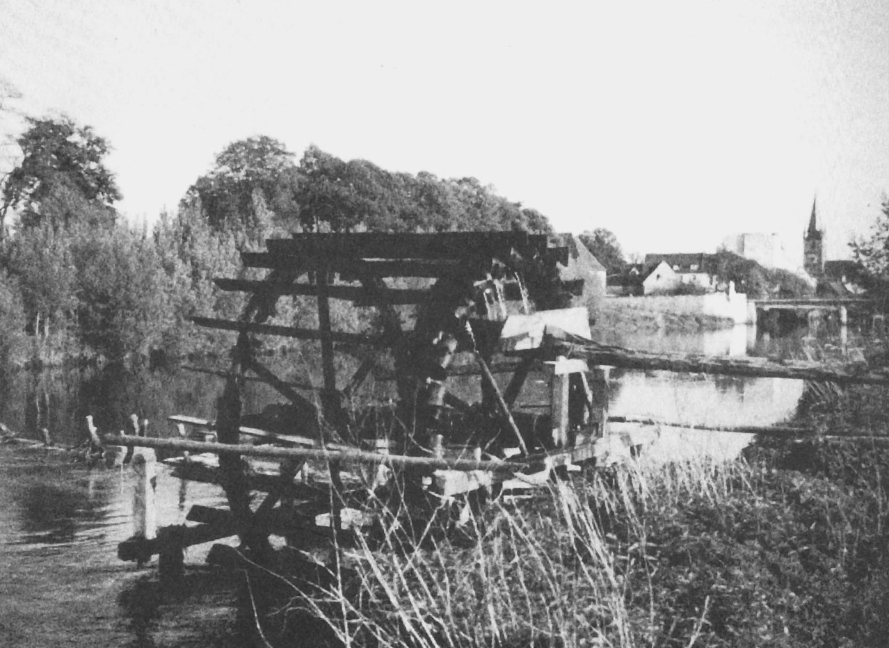 Ein weiteres Schöpfrad nördlich der Regnitzbrücke.