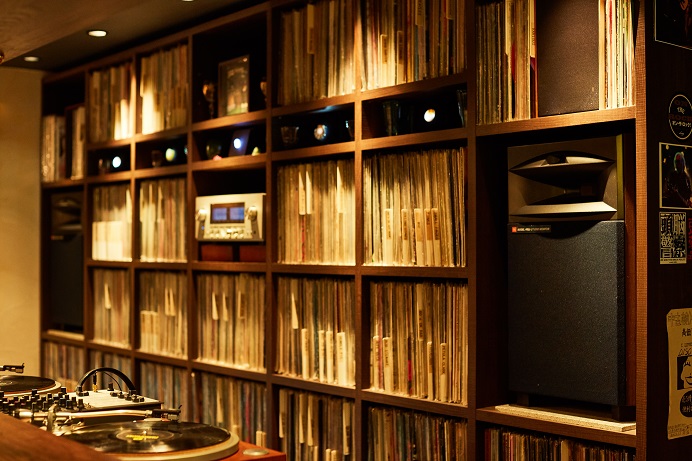 About the sound system of this bar