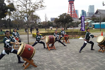 和太鼓, 書道コラボレーション, 荒魂(アラミタマ), 書家鈴木結葵とのコラボレーション 