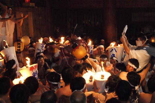 越後浦佐毘沙門堂裸押合大祭,新潟市南魚沼町,浦佐普光寺,2020,令和2年3月7日