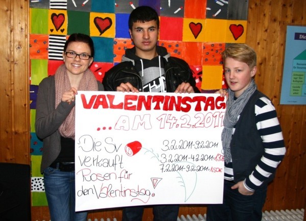 Selina Zemski, Zahed Salman und Shawn Lennon bei der Ankündigung der Aktion