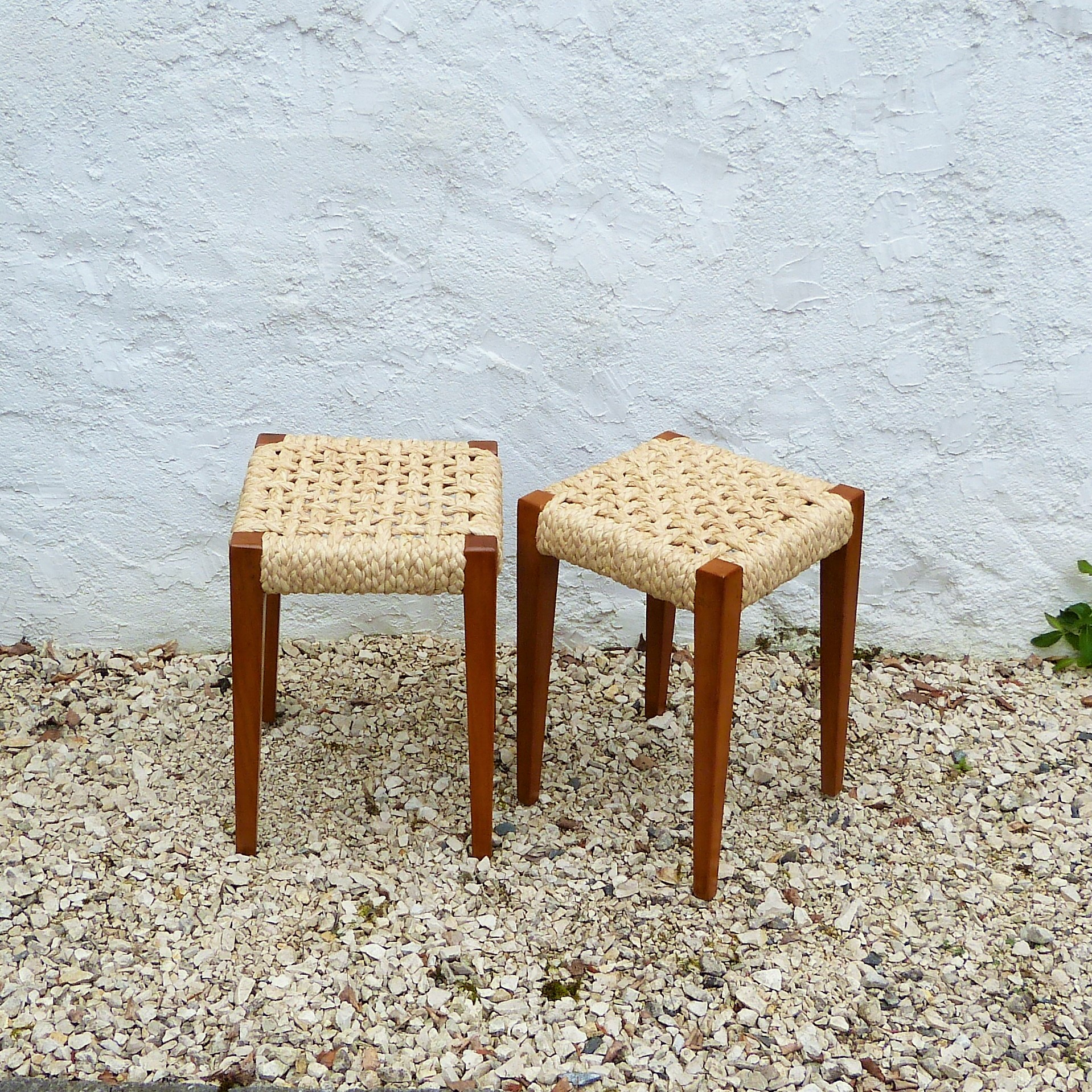 TABOURETS AUDOUX MINNET années 1940-50 (raphia tressé)