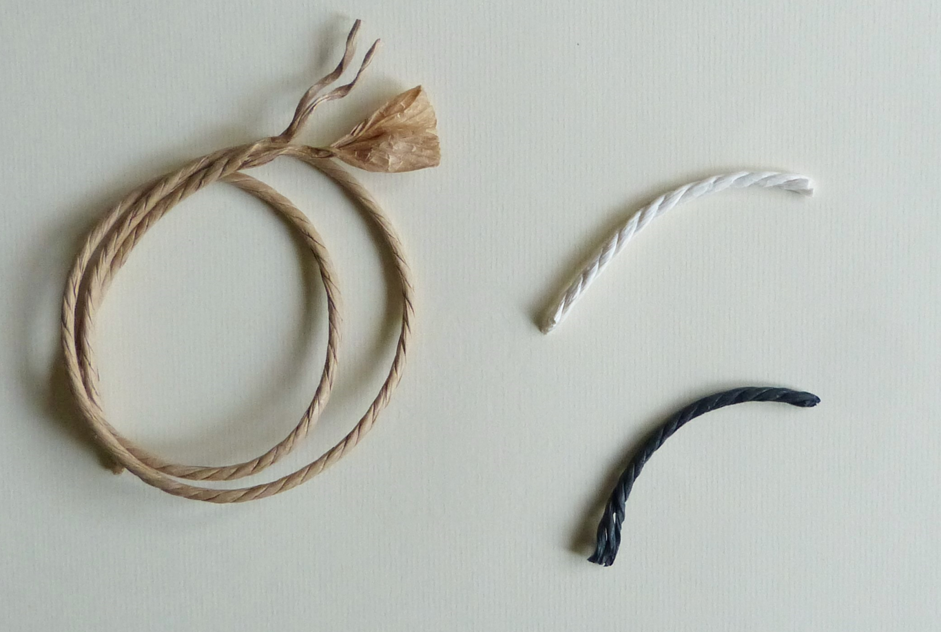 Corde danoise véritable en papier couleur kraft, blanche et noire