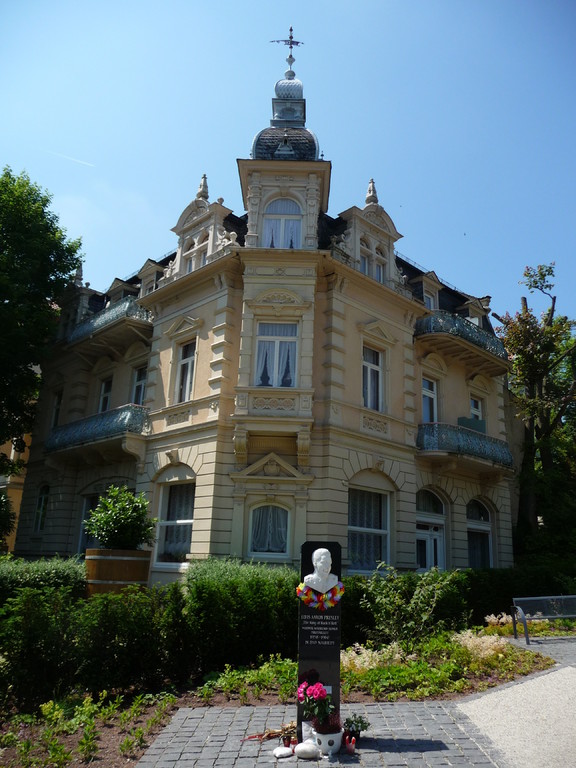 Denkmal für Elvis Presley in Bad Nauheim